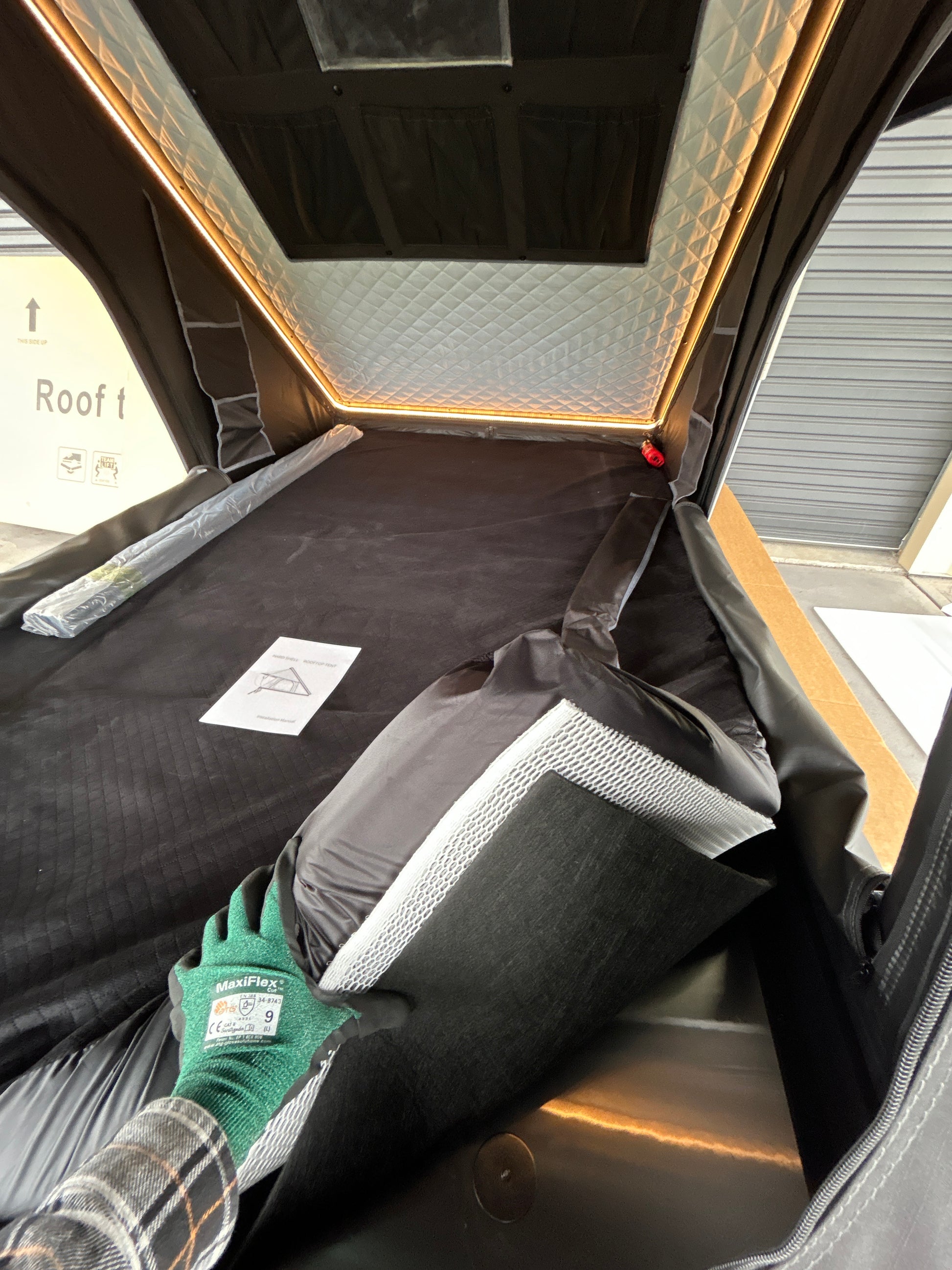 Deluxe 1.3 Rooftop Tent - CXT