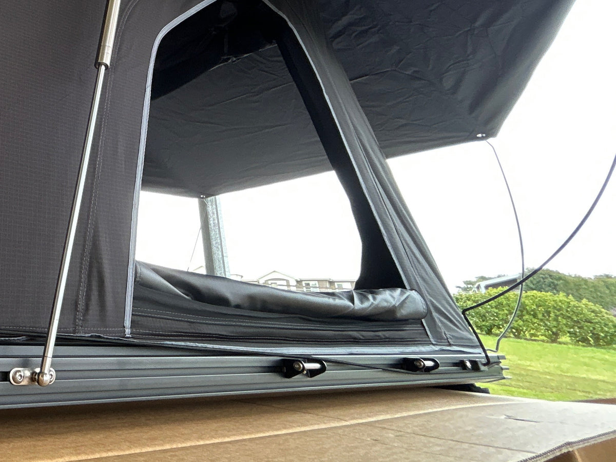 Offset Rain Poles - Rooftop Tent