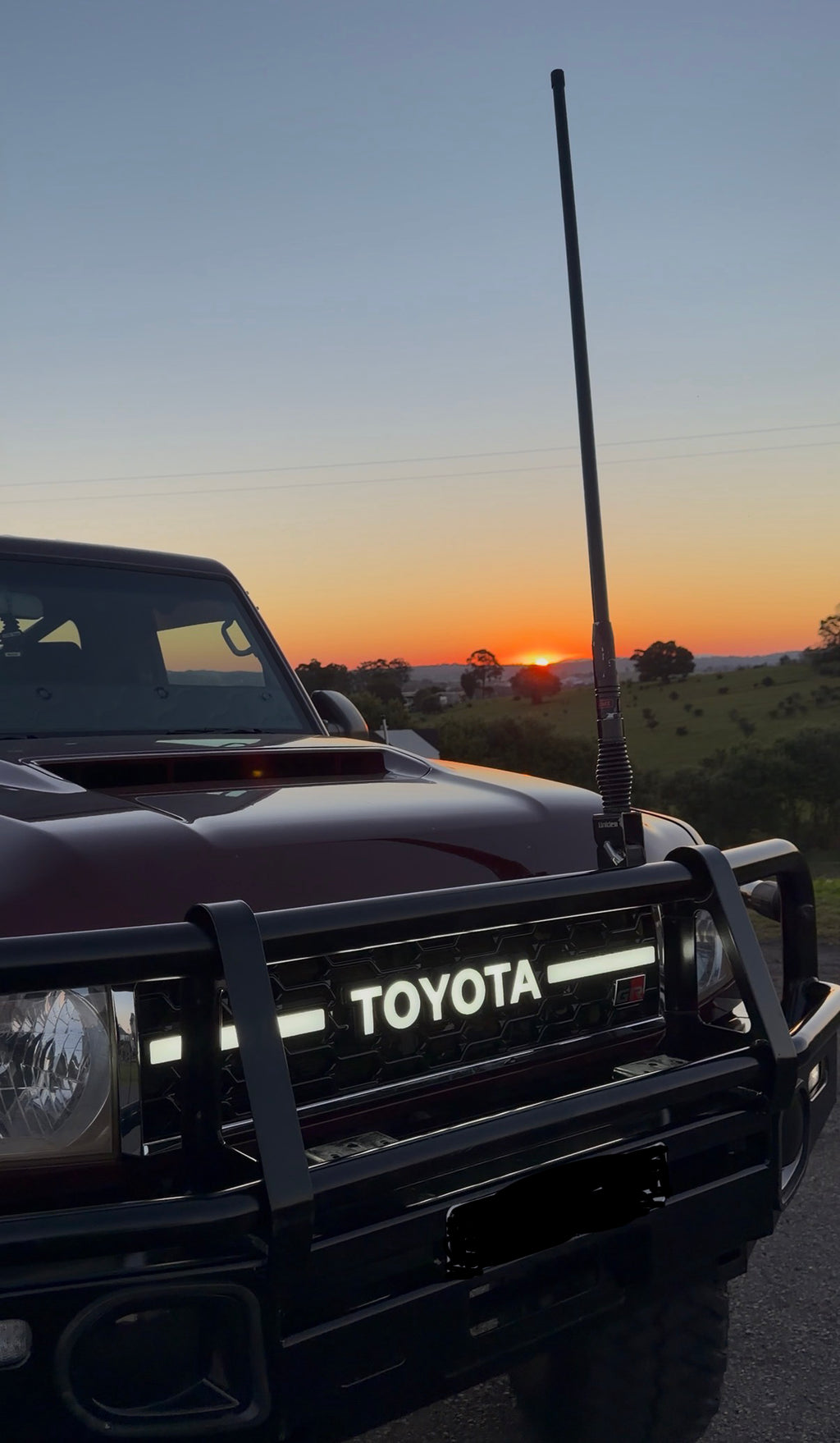 70 Series GR SPORT Grill