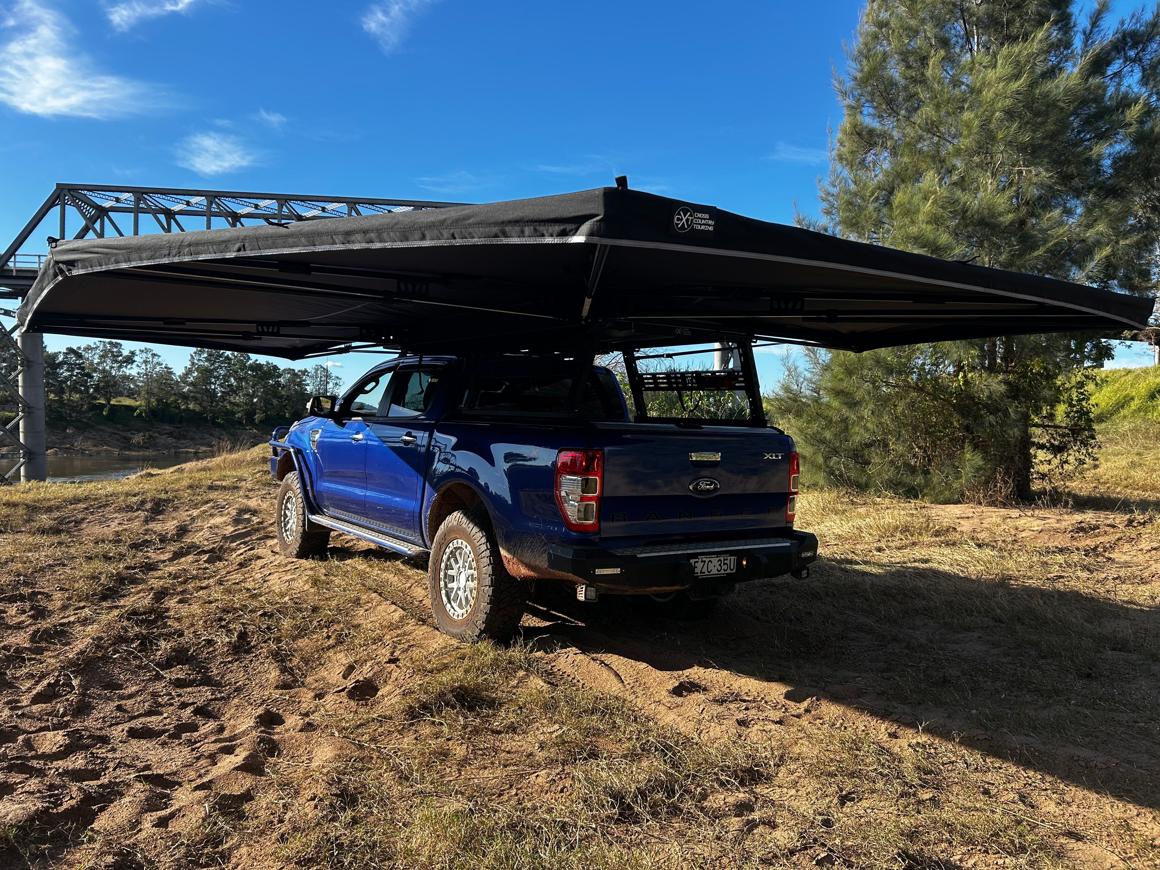 Deluxe 270 Plus Awning
