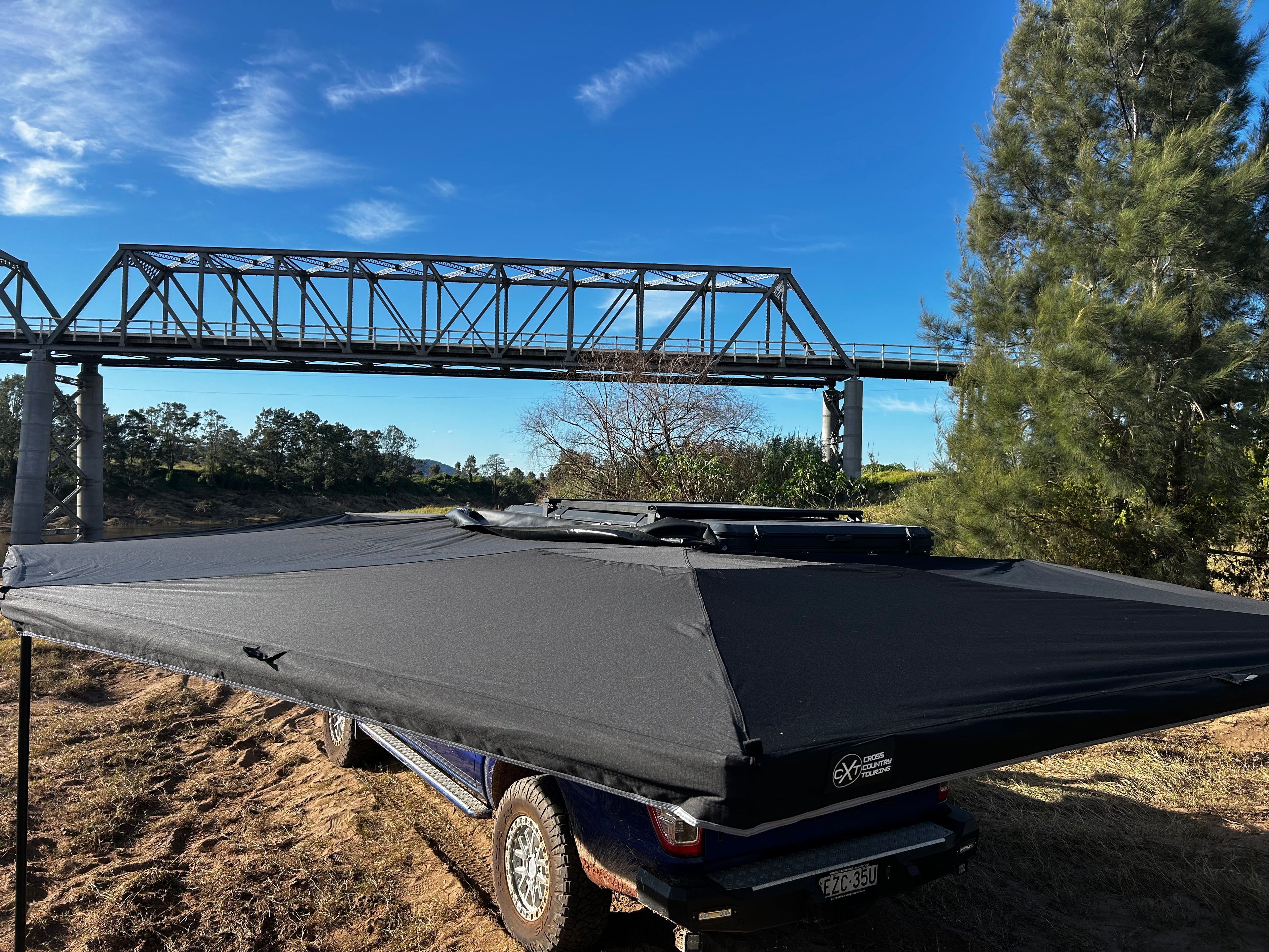 Deluxe 270 Plus Awning - CXT